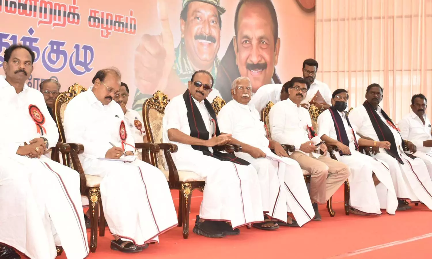 தி.மு.க. கூட்டணியில் ம.தி.மு.க. அதிக தொகுதிகள் பெற்று போட்டியிட வேண்டும்- ஈரோட்டில் நடந்த பொதுக்குழுவில் தீர்மானம் தி.மு.க. கூட்டணியில் ம.தி.மு.க. அதிக தொகுதிகள் பெற்று போட்டியிட வேண்டும்- ஈரோட்டில் நடந்த பொதுக்குழுவில் தீர்மானம்