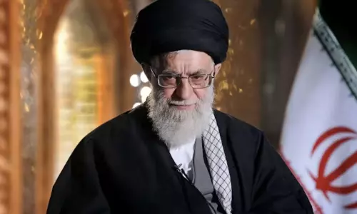 பதுங்கு குழியில் ஈரான் உயர் தலைவர் காமேனி.. தனது பதவிக்கு 3 பேரின் பெயர்கள் பரிந்துரை