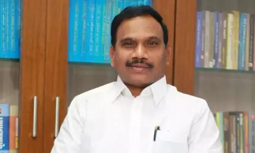 இந்தி திணிப்பை ஏற்க முடியாது- ரெயில்வே அமைச்சருக்கு ஆ.ராசா கடிதம்