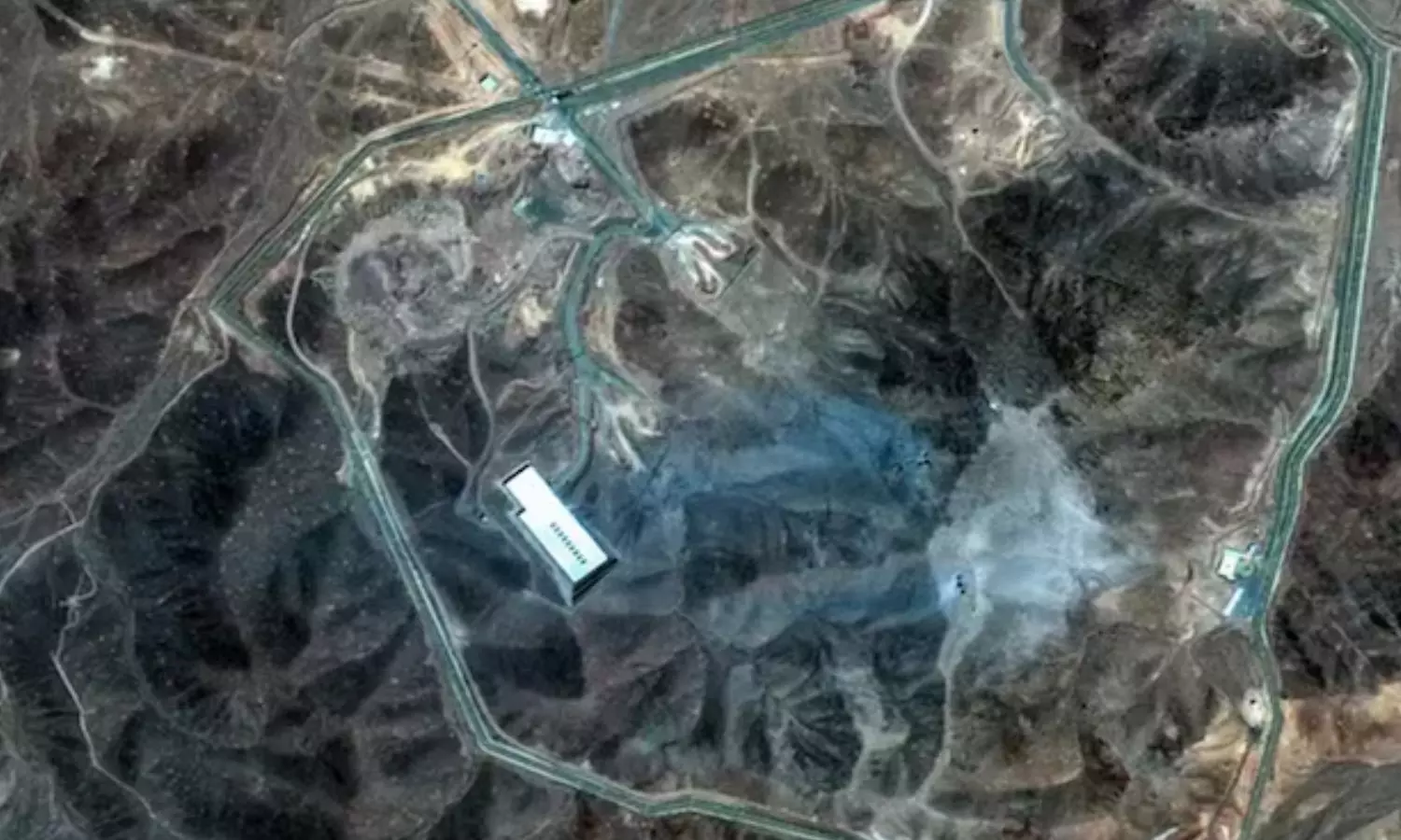 அமெரிக்காவை தொடர்ந்து, ஈரானின் ஃபோர்டோ அணுசக்தி நிலையம் மீது இஸ்ரேல் தாக்குதல்