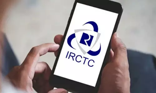 தட்கல் முன்பதிவுக்கு ஆதாரை இணைக்கும் பணி - ஐ.ஆர்.சி.டி.சி. நிறுவனம் தொடங்கியது