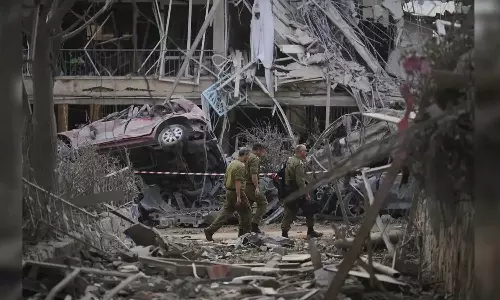 ஈரானின் 6 விமான நிலையங்கள் மீது இஸ்ரேல் தாக்குதல்