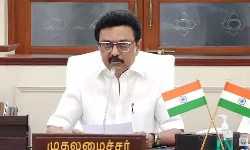 இளநிலை உதவியாளர்- தட்டச்சர் வேலைக்கு தேர்வான 50 பேருக்கு பணி நியமன ஆணை: முதலமைச்சர் வழங்கினார்