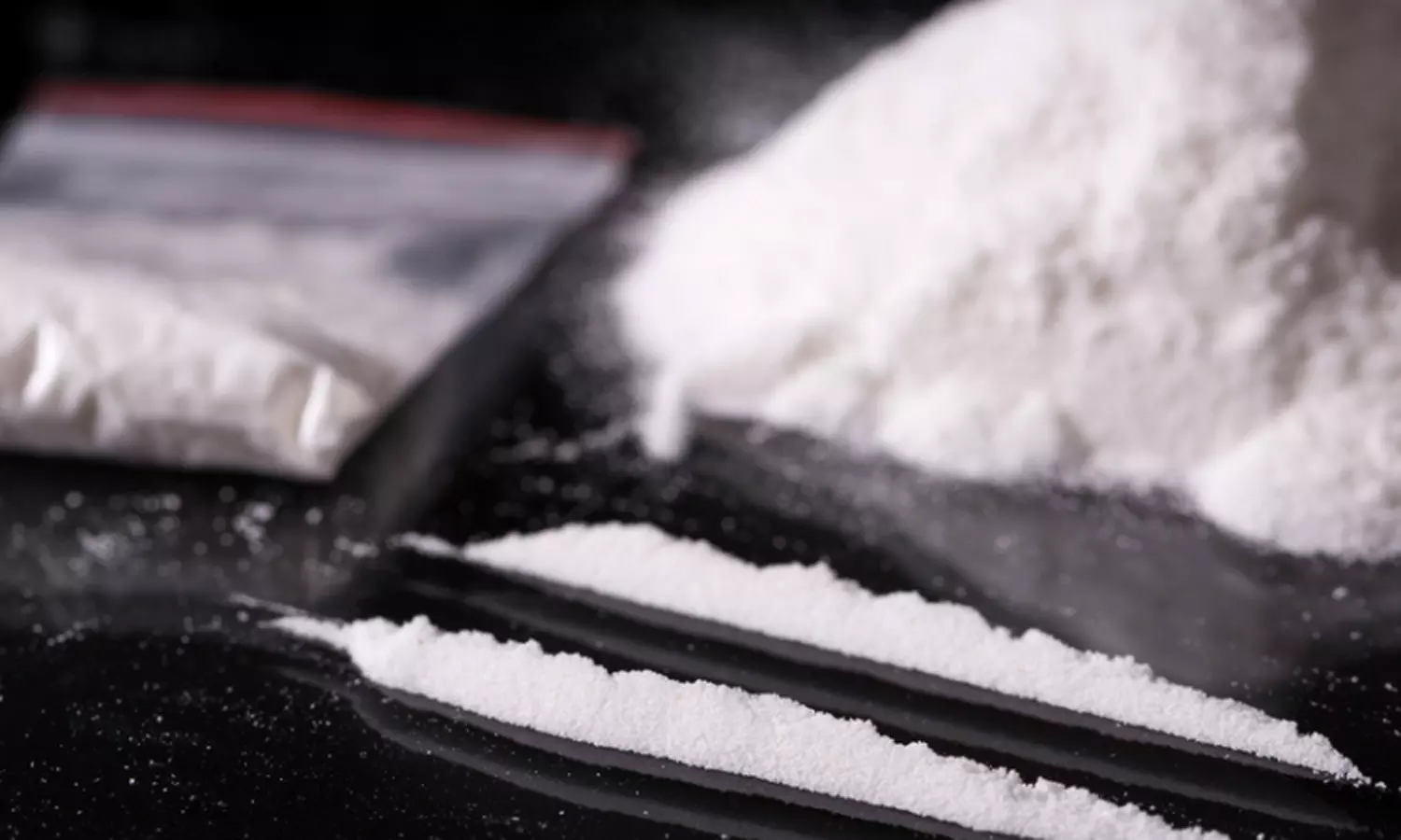 போதையில் மிதக்க வைக்கும் கொகைன் - பாலியல் உணர்வை தூண்டுவதால் பயன்பாடு அதிகரிப்பு போதையில் மிதக்க வைக்கும் கொகைன் - பாலியல் உணர்வை தூண்டுவதால் பயன்பாடு அதிகரிப்பு