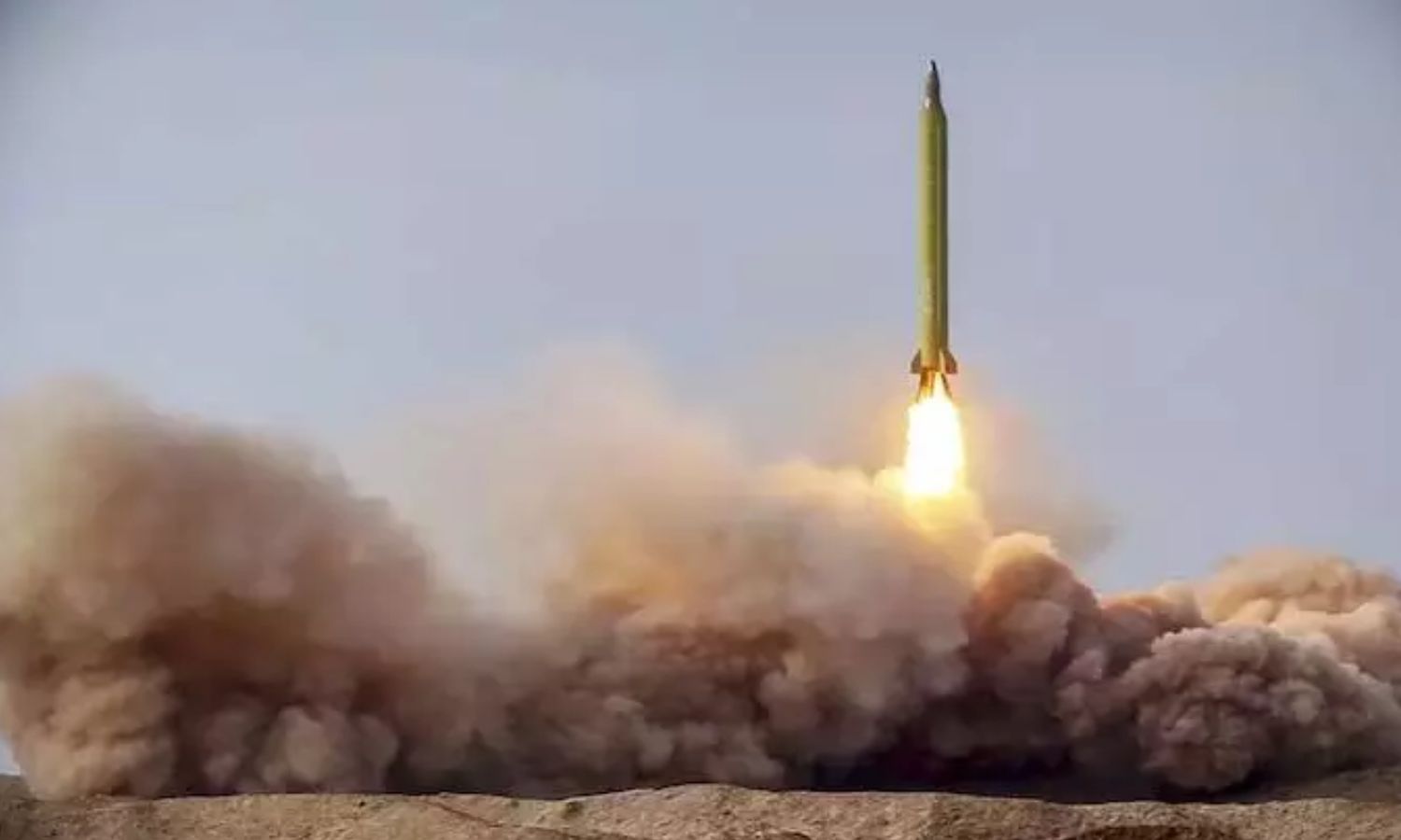 சீனா அச்சுறுத்தல்: சொந்த மண்ணில் முதல் ஏவுகணை சோதனை நடத்திய ஜப்பான் சீனா அச்சுறுத்தல்: சொந்த மண்ணில் முதல் ஏவுகணை சோதனை நடத்திய ஜப்பான்