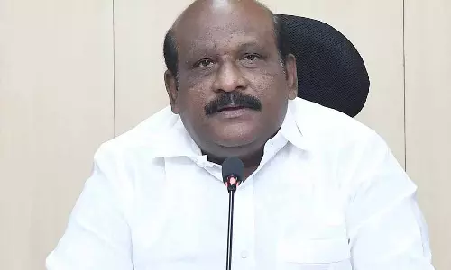 கும்பகோணம் கலைஞர் பல்கலைக்கழகம் விவகாரம்: கவர்னர் அழைக்காவிட்டால் அடுத்த கட்ட நடவடிக்கை- அமைச்சர்