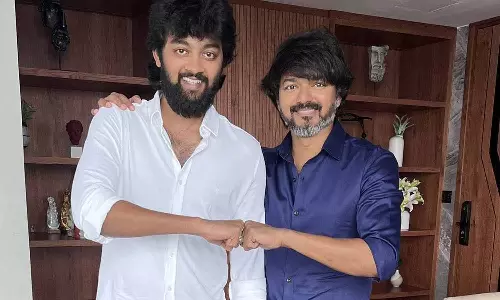 பன் பட்டர் ஜாம் படத்தின் ஸ்டீலர் காட்சியை பார்த்து விஜய் பாராட்டு