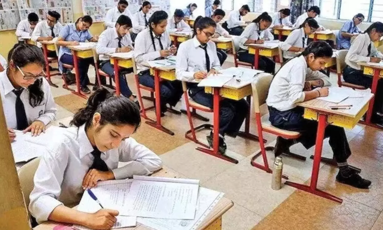 10ம் வகுப்பிற்கு இனி ஆண்டுக்கு 2 முறை பொதுத்தேர்வு- சிபிஎஸ்இ