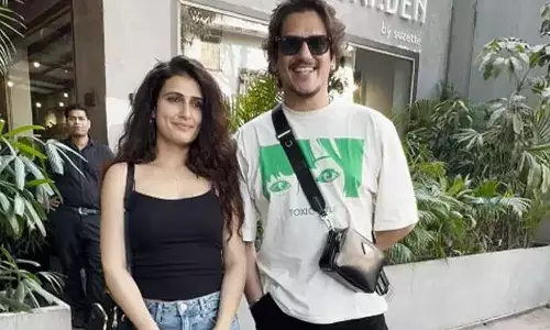 புதிய காதலியுடன் சுற்றும் விஜய் வர்மா: தமன்னா போல வருமா? என ரசிகர்கள் கிண்டல்