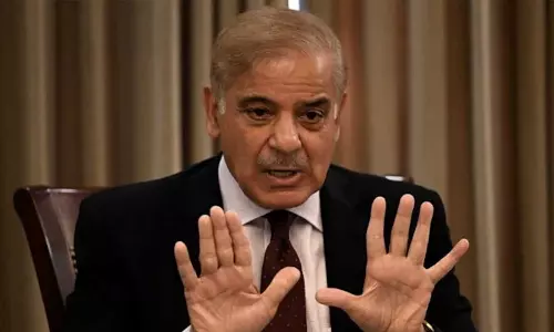 இந்தியாவுடன் அர்த்தமுள்ள பேச்சுவார்த்தைக்கு தயார்: பாகிஸ்தான் பிரதமர்