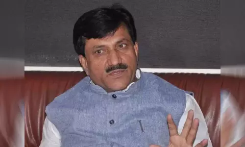 எங்களால்தான் உங்களுக்கு உடைகள், காலணிகள், மொபைல்கள்: சர்ச்சையான பாஜக எம்எல்ஏ-வின் பேச்சு