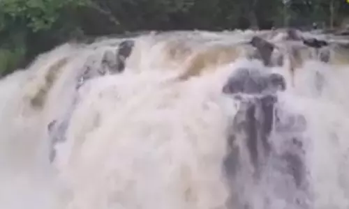 ஒகேனக்கலுக்கு நீர்வரத்து 57,000 கன அடியாக உயர்வு