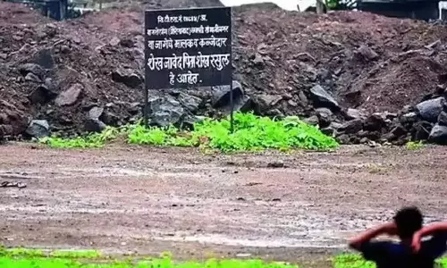 சிவசேனா எம்.பியின் டிரைவருக்கு திடீரென ரூ.150 கோடி நிலம் பரிசளித்த ராயல் குடும்பம் - சர்ச்சை!