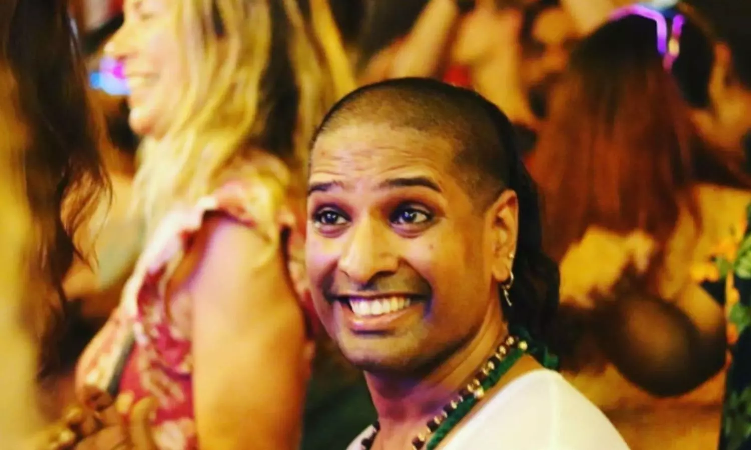 ஆசிரமத்தில் கஞ்சா விற்ற பிரபல யோகா குரு அதிரடி கைது!