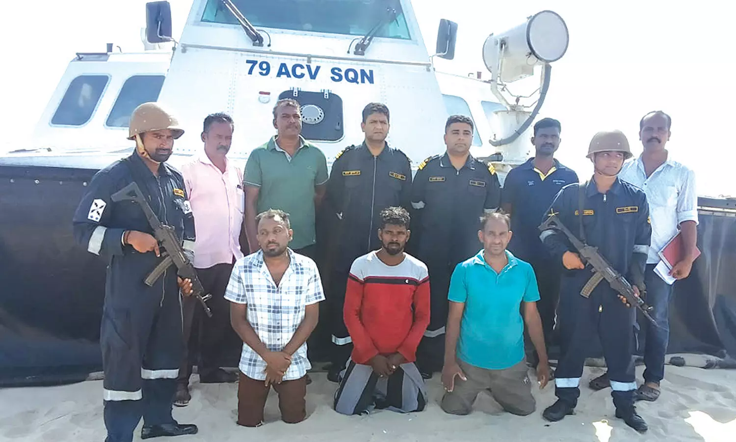 தனுஷ்கோடியில் இலங்கையை சேர்ந்த 3 வாலிபர்கள் அகதிகளாக தஞ்சம்- போலீசார் விசாரணை