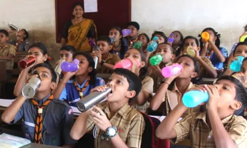 அரசு பள்ளிகளில் வாட்டர் பெல் - பள்ளிக்கல்வித்துறை உத்தரவு