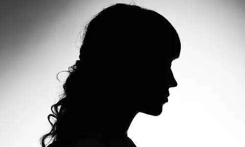 சென்னை கறிக்கடைக்காரரை திருமணம் செய்து ஏமாற்றி பணம், நகை பறித்த பெண்