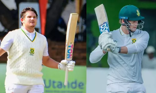 ஜிம்பாப்வே டெஸ்ட்: முதல்நாளில் 9 விக்கெட் இழப்பிற்கு 418 ரன்கள் குவித்தது தென்ஆப்பிரிக்கா