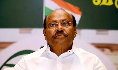 சமூக ஊடகங்களில் யாரையும் இழிவுபடுத்தும் வகையில் பதிவிட வேண்டாம்- நிர்வாகிகளுக்கு ராமதாஸ் உத்தரவு
