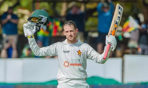 புலவாயோ டெஸ்ட்: ஜிம்பாப்வே முதல் இன்னிங்சில் 251 ரன்களுக்கு ஆல் அவுட்