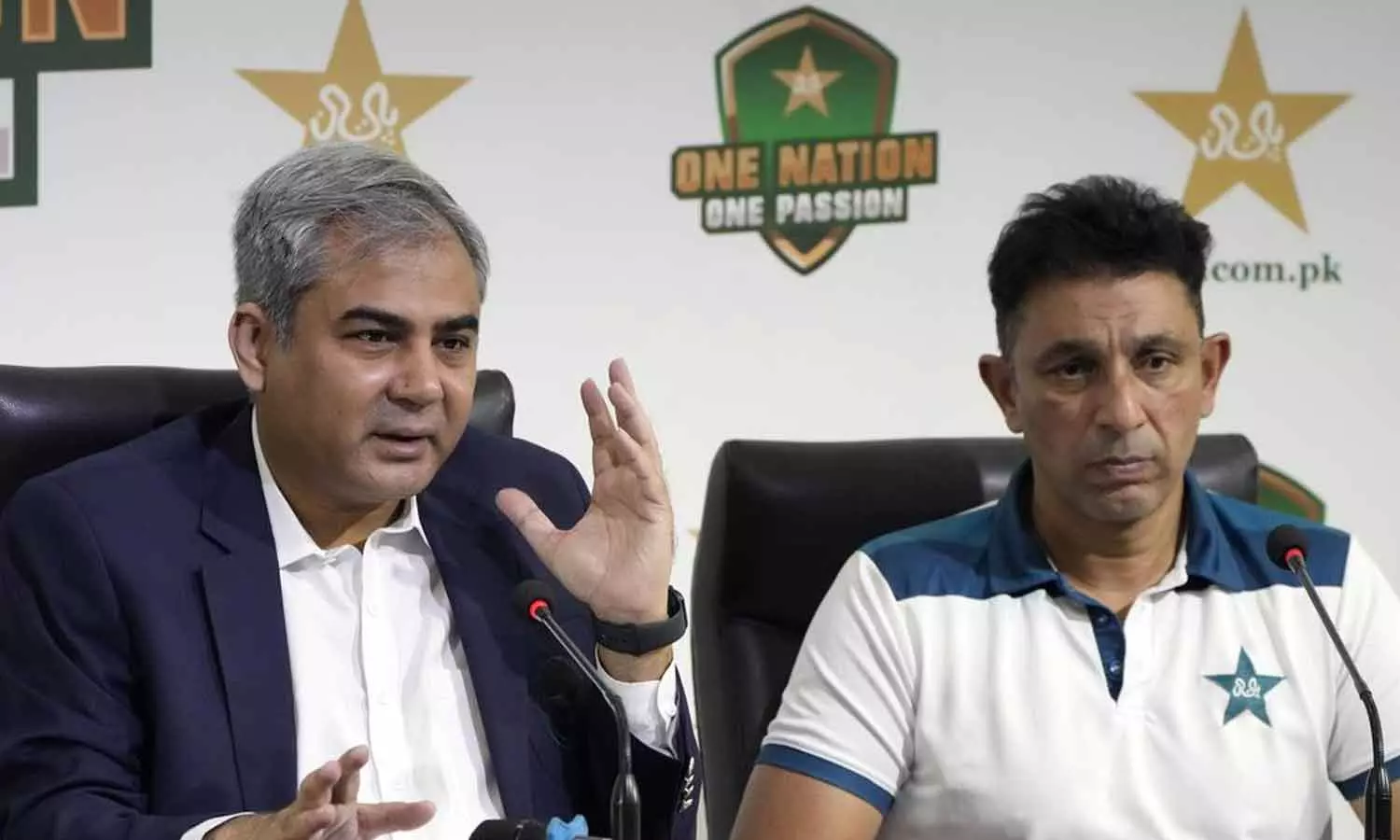 பாகிஸ்தான் ரெட் பந்து அணியின் தற்காலிக தலைமை பயிற்சியாளராக அசார் மஹ்மூத் நியமனம் பாகிஸ்தான் ரெட் பந்து அணியின் தற்காலிக தலைமை பயிற்சியாளராக அசார் மஹ்மூத் நியமனம்