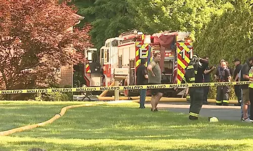 அமெரிக்காவில் புறப்பட்ட சிறிது நேரத்தில் விபத்துளுக்கான விமானம் - 6 பேர் பலி