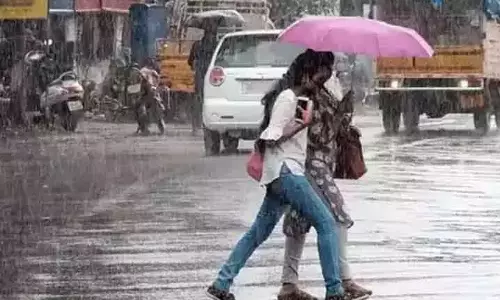 தமிழகத்தில் மிதமான மழைக்கு வாய்ப்பு- வானிலை ஆய்வு மையம் தகவல்