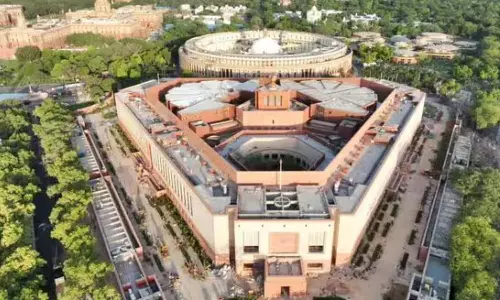 பாராளுமன்ற மழைக்கால கூட்டத்தொடர் ஜூலை 21 முதல் ஆகஸ்ட் 21 வரை நடைபெறும் என அறிவிப்பு