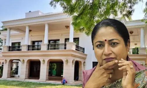 14 ஏ.சி.கள், 5 LED டிவிகள்,.. முதல்வர் ரேகா குப்தா இல்லத்தை புதுப்பிக்க ரூ.60 லட்சம் டெண்டர் - ஆம் ஆத்மி தாக்கு