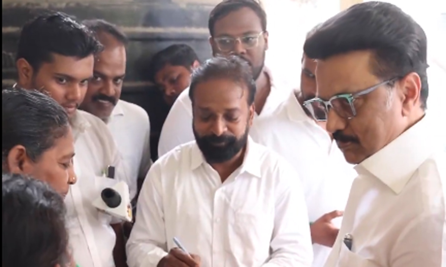 சாதி - மதம் - அரசியல் கடந்து ஓரணியில் தமிழ்நாடு வெல்லட்டும்! - மு.க.ஸ்டாலின்