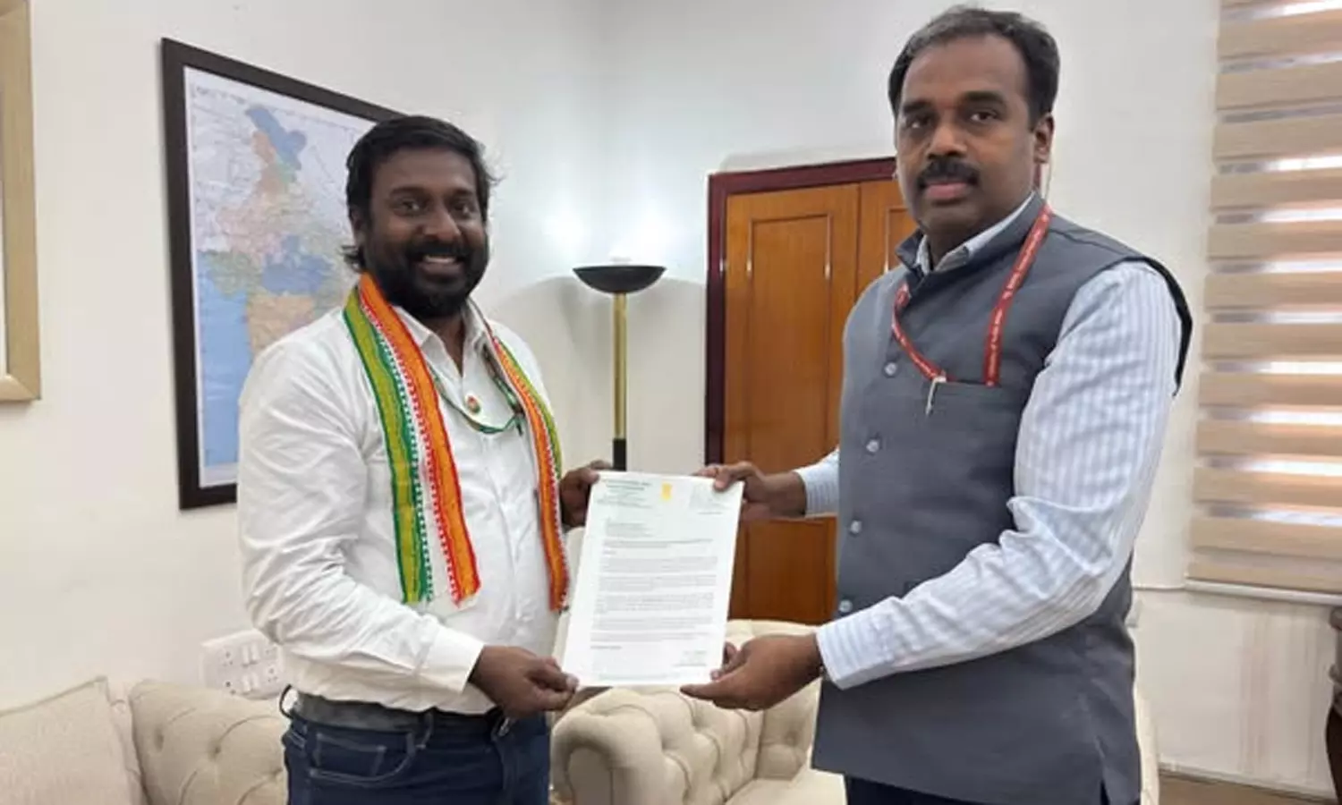 ஈரானில் உள்ள கன்னியாகுமரி மீனவர்களை மீட்க வேண்டும் - காங்கிரஸ் எம்.பி. விஜய் வசந்த் கோரிக்கை ஈரானில் உள்ள கன்னியாகுமரி மீனவர்களை மீட்க வேண்டும் - காங்கிரஸ் எம்.பி. விஜய் வசந்த் கோரிக்கை