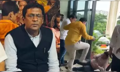 அரசு அதிகாரியை எட்டி உதைத்து தாக்குதல்.. ஒடிசா பாஜக தலைவர் கைது