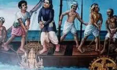 கடலில் கண்டெடுக்கப்பட்ட சண்முகர் சிலை