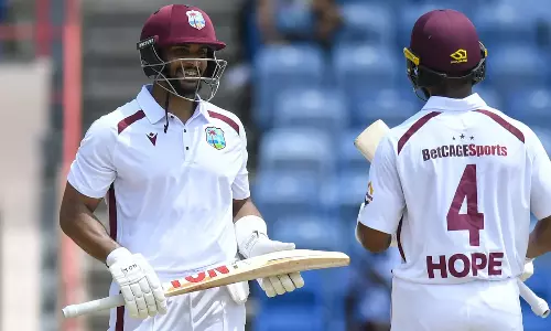 இரண்டாவது டெஸ்ட்: வெஸ்ட் இண்டீஸ் முதல் இன்னிங்சில் 253 ரன்களுக்கு ஆல் அவுட்