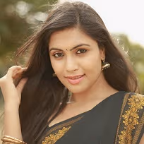 ஸ்ருதி ராமகிருஷ்ணன்