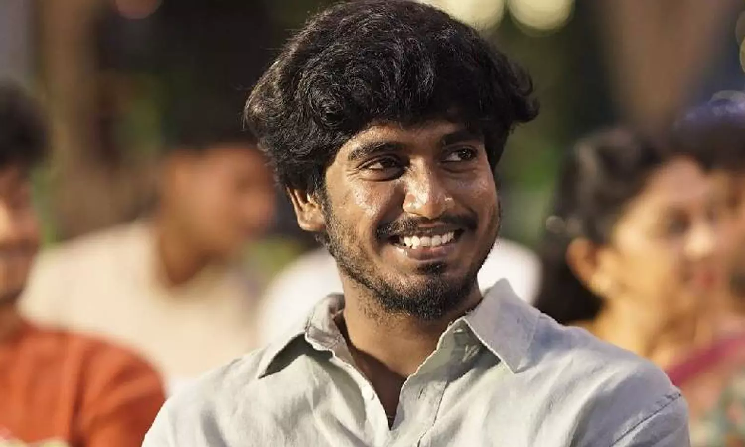 டூரிஸ்ட் ஃபேமிலி பட இயக்குநரின் அடுத்த அவதாரம்... வெளியான புது தகவல் டூரிஸ்ட் ஃபேமிலி பட இயக்குநரின் அடுத்த அவதாரம்... வெளியான புது தகவல்