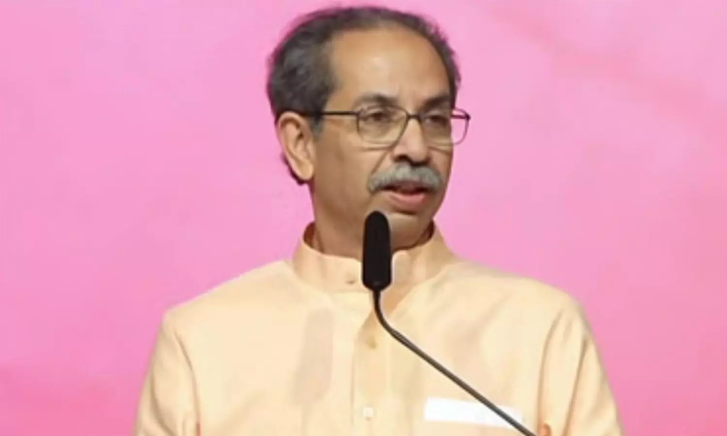 தமிழ்நாட்டில் இந்தியை திணிக்க முயற்சி செய்து பாருங்கள்! - உத்தவ் தாக்கரே தமிழ்நாட்டில் இந்தியை திணிக்க முயற்சி செய்து பாருங்கள்! - உத்தவ் தாக்கரே