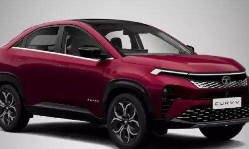 கார் மாடல்களின் விலையை உயர்த்தி ஷாக் கொடுத்த டாடா மோட்டார்ஸ்