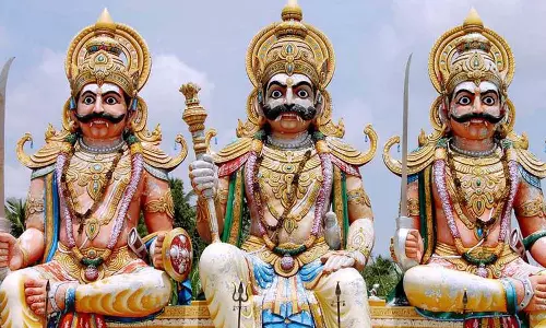 குலதெய்வம் உங்கள் மீது கோபமாக இருப்பதை காட்டும் அறிகுறிகள் என்னென்ன?