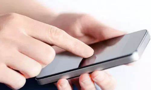 ஆந்திராவில் பொதுமக்கள் குறைதீர்க்கும் செல்போன் ஆப்