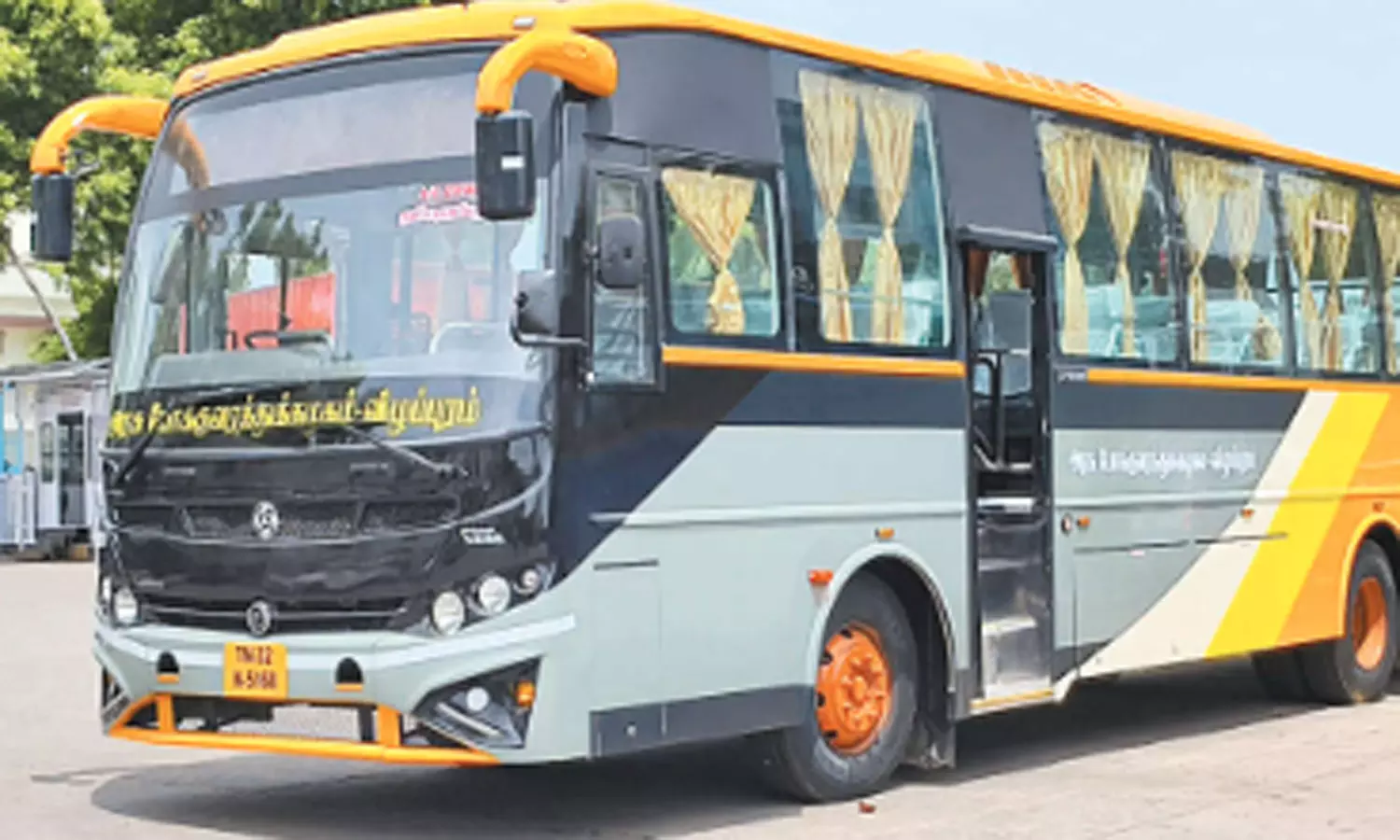 ஆம்னி பஸ்களுக்கு இணையாக புதிய வண்ணத்தில் வலம்வர காத்திருக்கும் அரசு பஸ்கள்