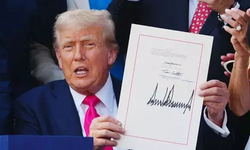 ஜப்பான், தென்கொரியப் பொருட்களுக்கு 25% வரி விதிக்கப்படும் - டிரம்ப் அதிரடி அறிவிப்பு