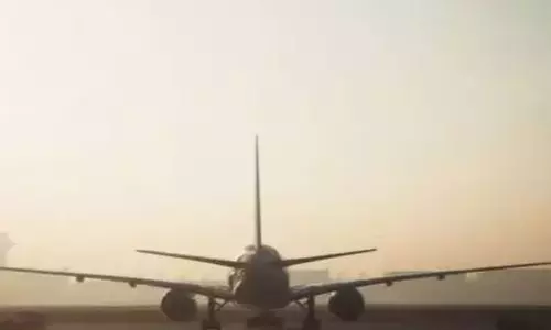 என் லேப்டாப்பே ஒரு வெடிகுண்டு தான்... விமானத்தில் பரபரப்பை கிளப்பிய பயணி