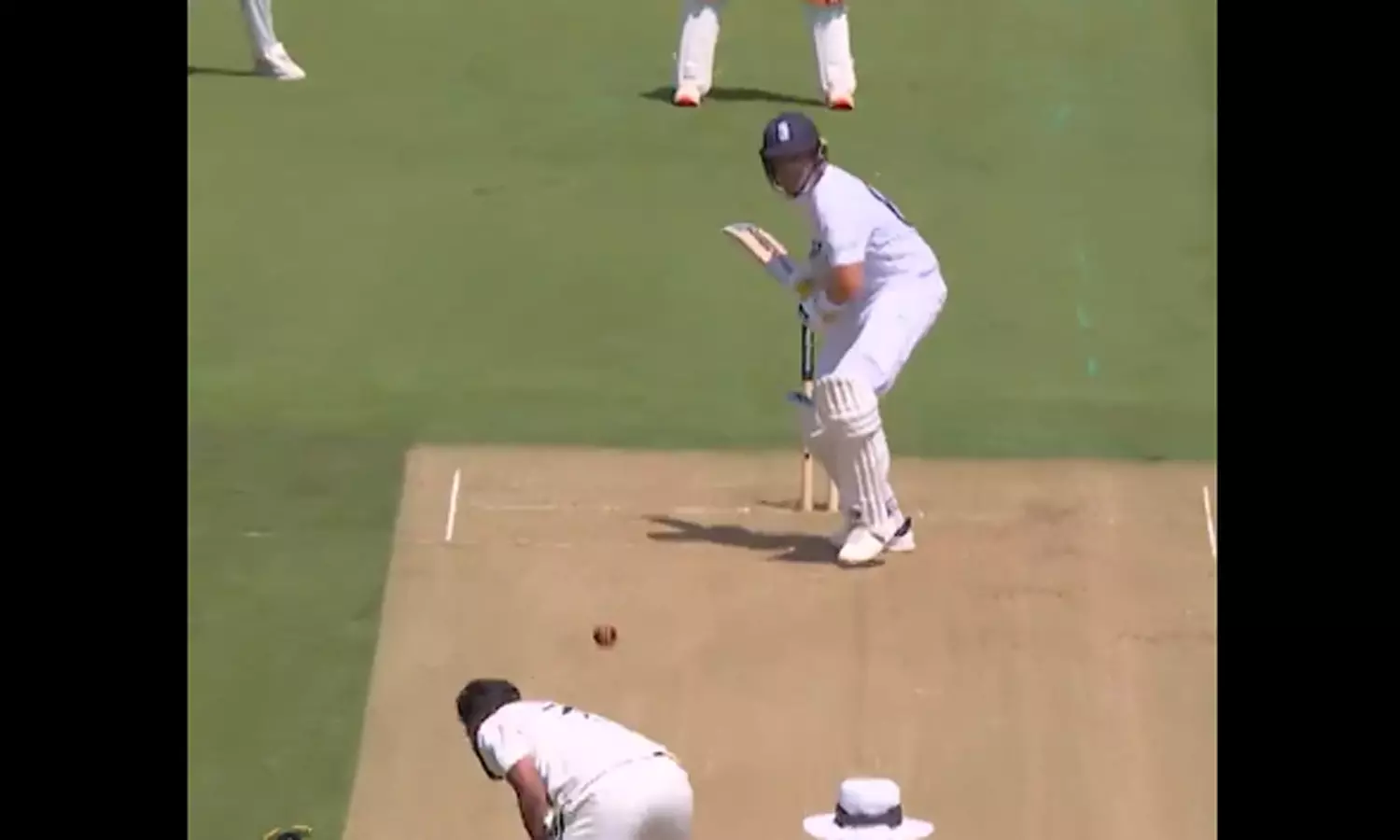 உங்களது பேஸ் பால் ஆட்டம் எங்கே?: இங்கிலாந்து வீரர்களை கிண்டலடித்த இந்திய வீரர்கள்