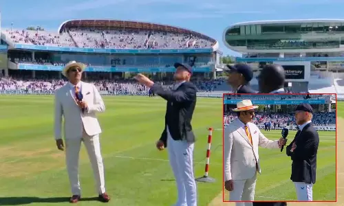 லார்ட்ஸ் டெஸ்ட்: இங்கிலாந்து டாஸ் வென்று பேட்டிங் தேர்வு- இந்திய அணியில் ஒரேயொரு மாற்றம்..!