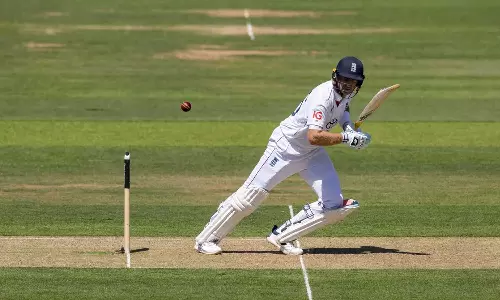 லார்ட்ஸ் டெஸ்ட் முதல் நாள்: மதிய உணவு இடைவேளை வரை இங்கிலாந்து 83/2