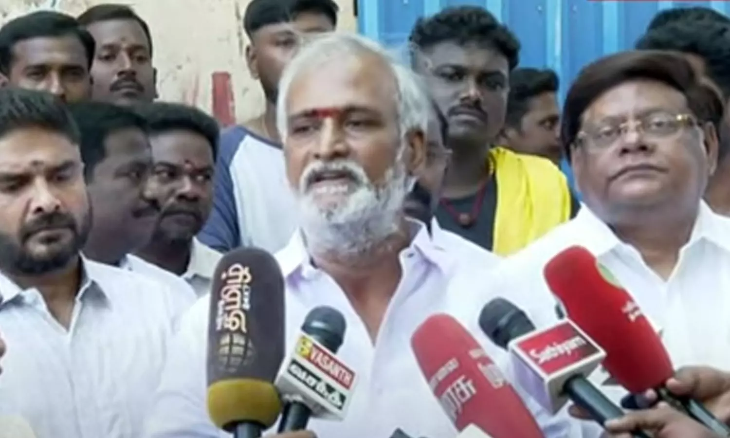 எடப்பாடி பழனிசாமி தனது பெயரை பல்டி பழனிசாமி என மாற்றிக்கொள்ளலாம்- அமைச்சர் சேகர்பாபு