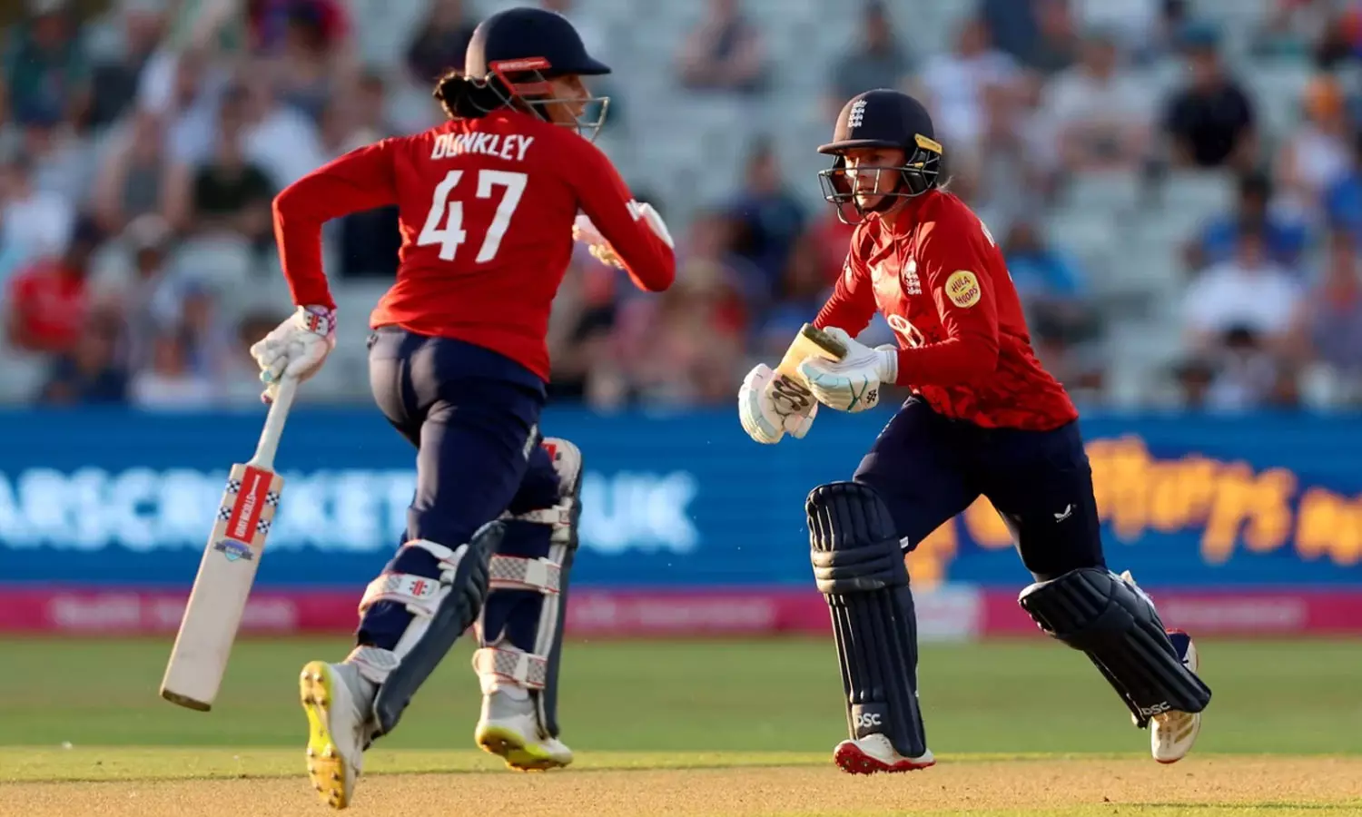 5வது போட்டியில் இங்கிலாந்து வெற்றி: டி20 தொடரை 3-2 என கைப்பற்றியது இந்தியா