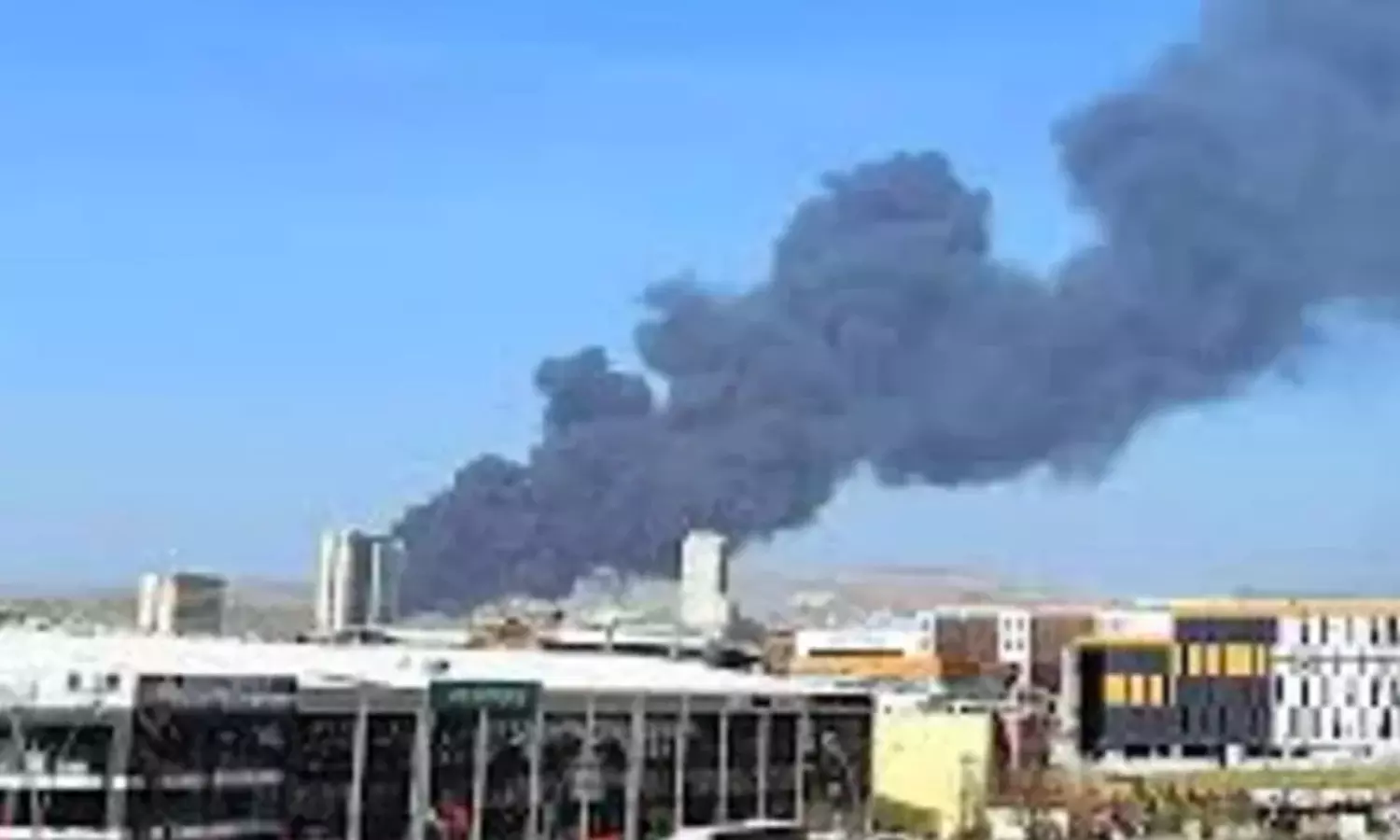 துருக்கியில் சோகம்: அடுக்குமாடி குடியிருப்பில் ஏற்பட்ட தீவிபத்தில் 3 பேர் பலி