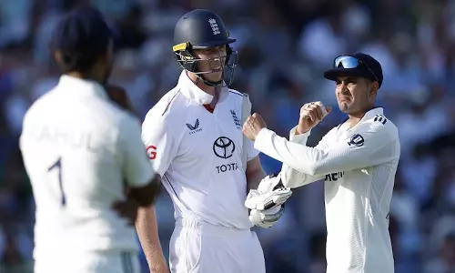 VIDEO: இங்கிலாந்து வீரர் கிராலியிடம் சீறிய சுப்மன் கில் - சமாதானப்படுத்திய டக்கெட்